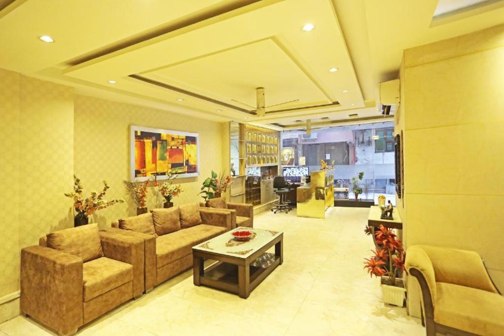 Hotel Urban Luxury New Delhi Bagian luar foto